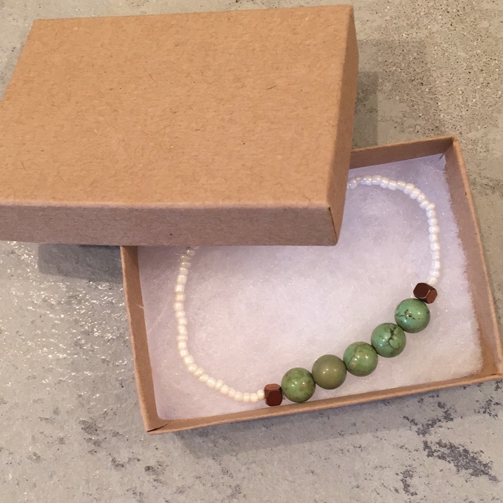Green stone bracelet